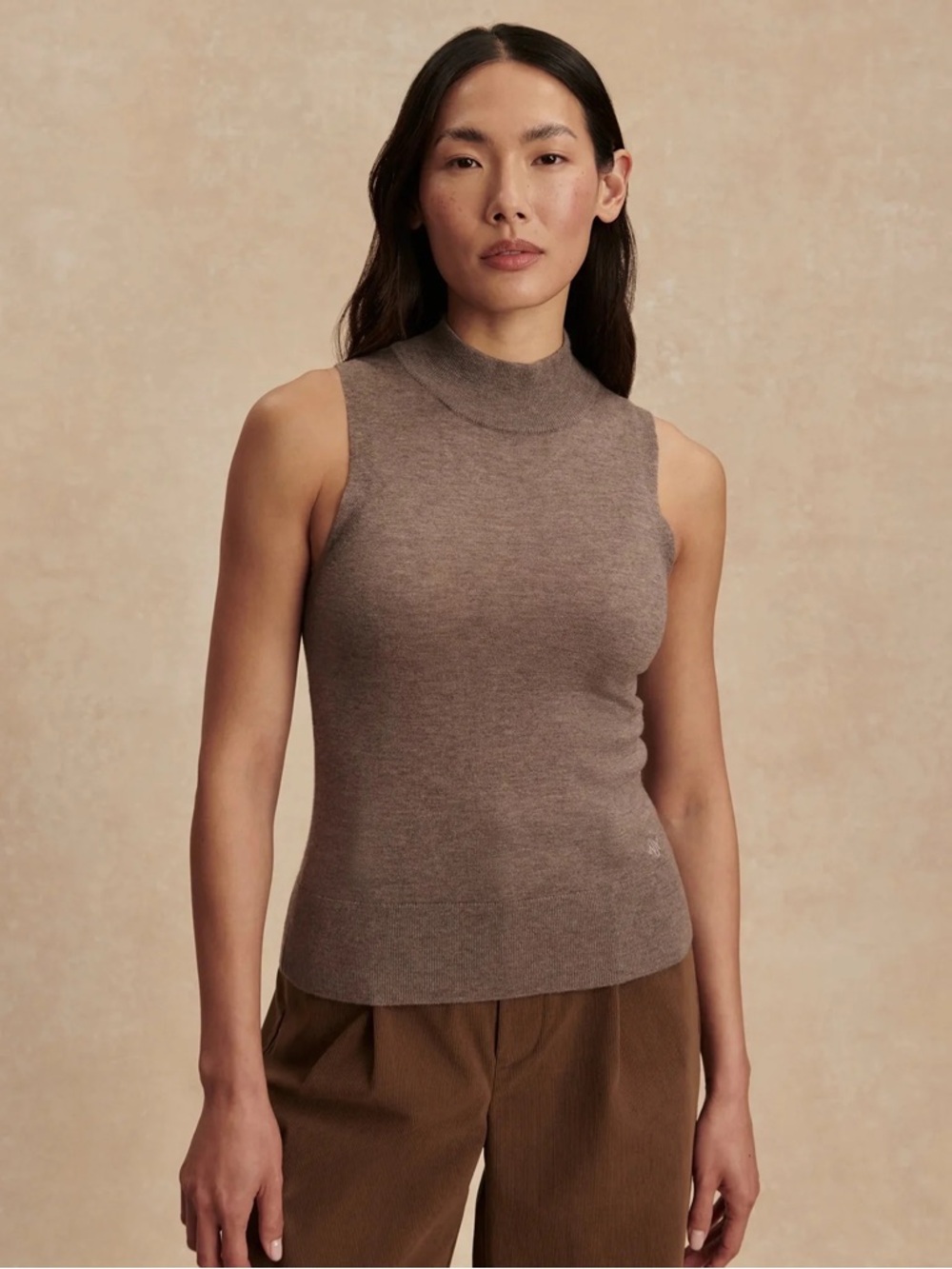 Abercrombie & Fitch women's sleeveless top